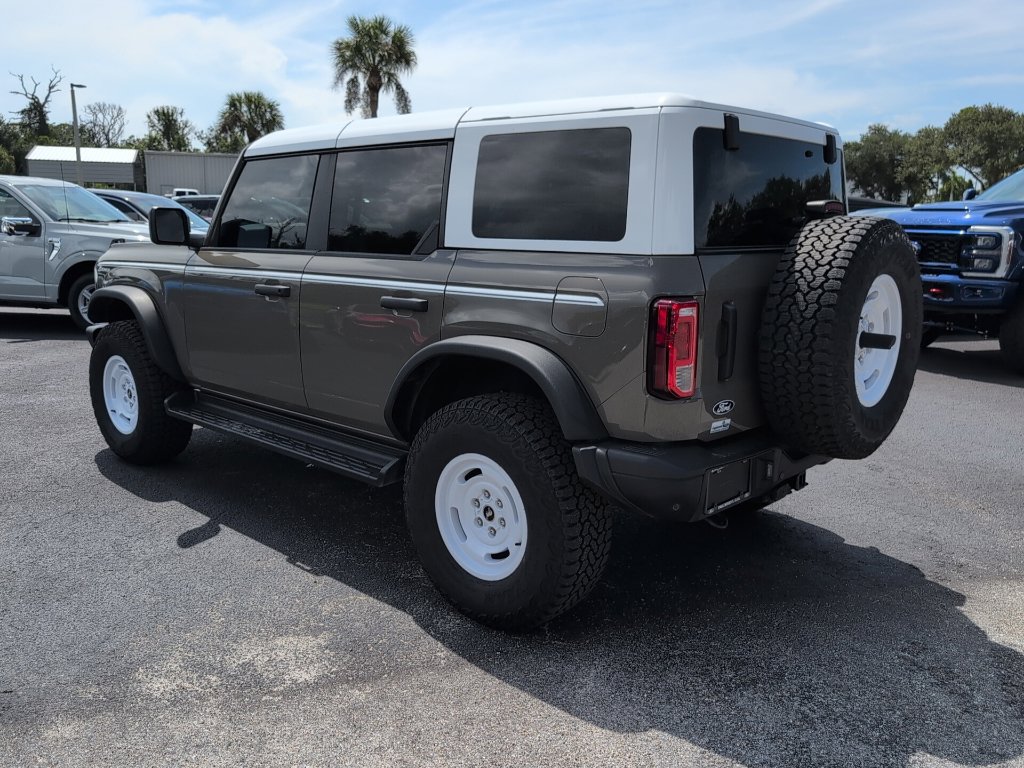 Certified 2026 Ford Bronco Heritage Edition AWD/4WD image 5