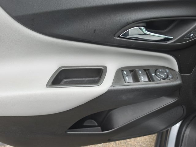Used 2024 Chevrolet Equinox LS w/ LS Convenience Package FWD image 14