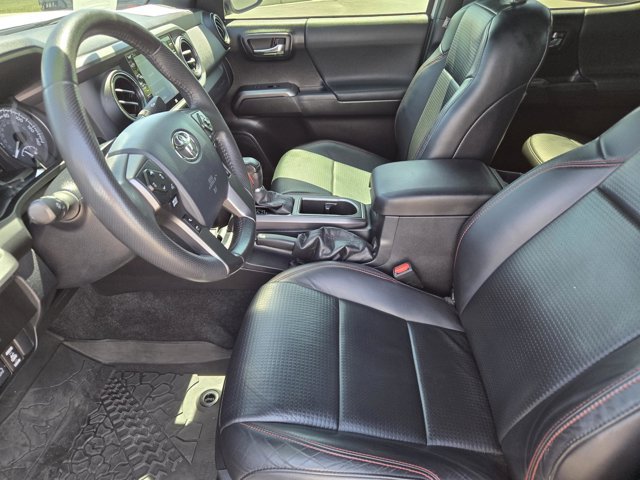 Used 2020 Toyota Tacoma TRD Pro AWD/4WD image 19