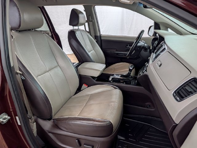Used 2018 Kia Sedona SX Limited FWD image 20