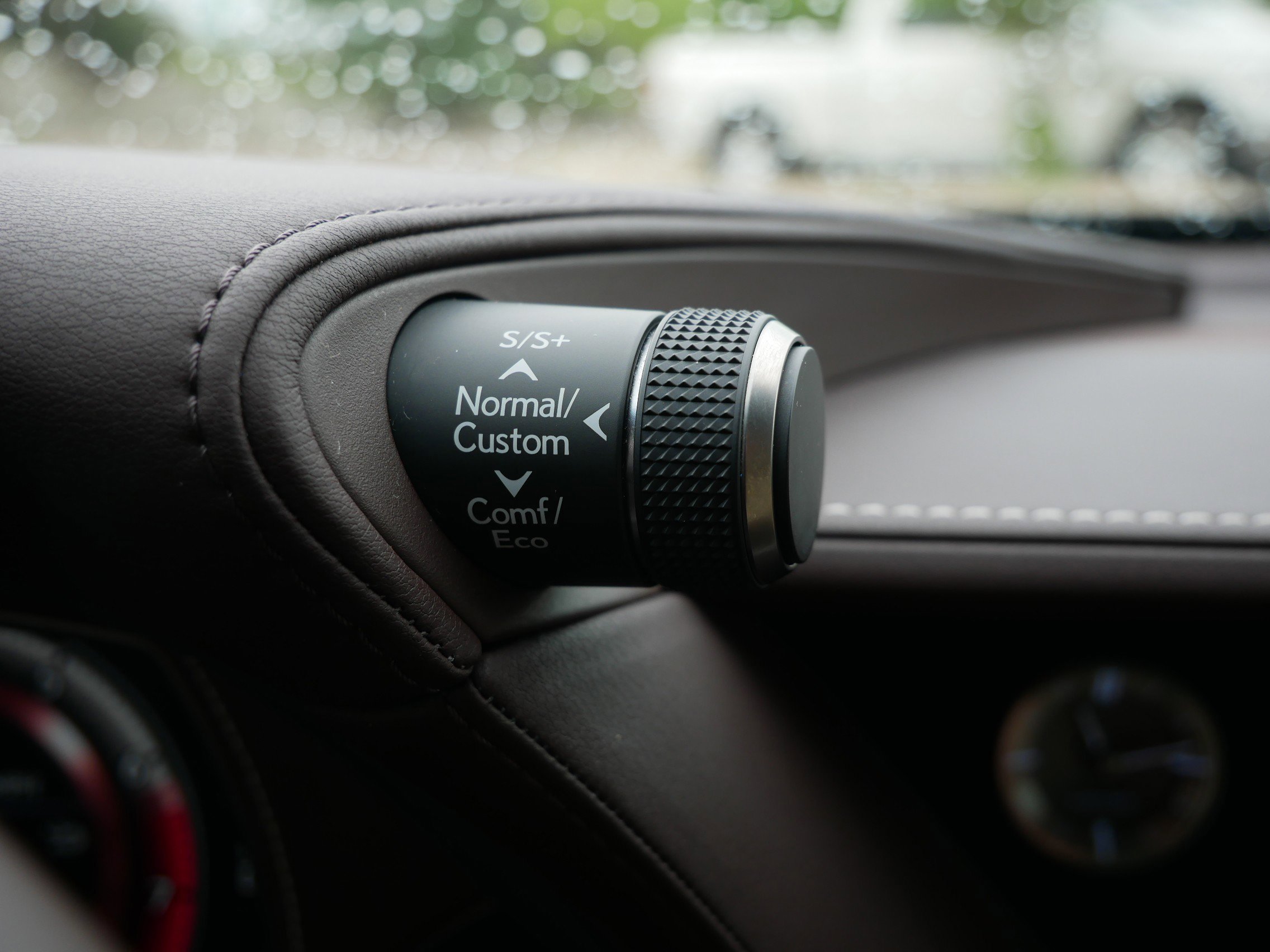 Used 2020 Lexus LS 500 AWD image 23