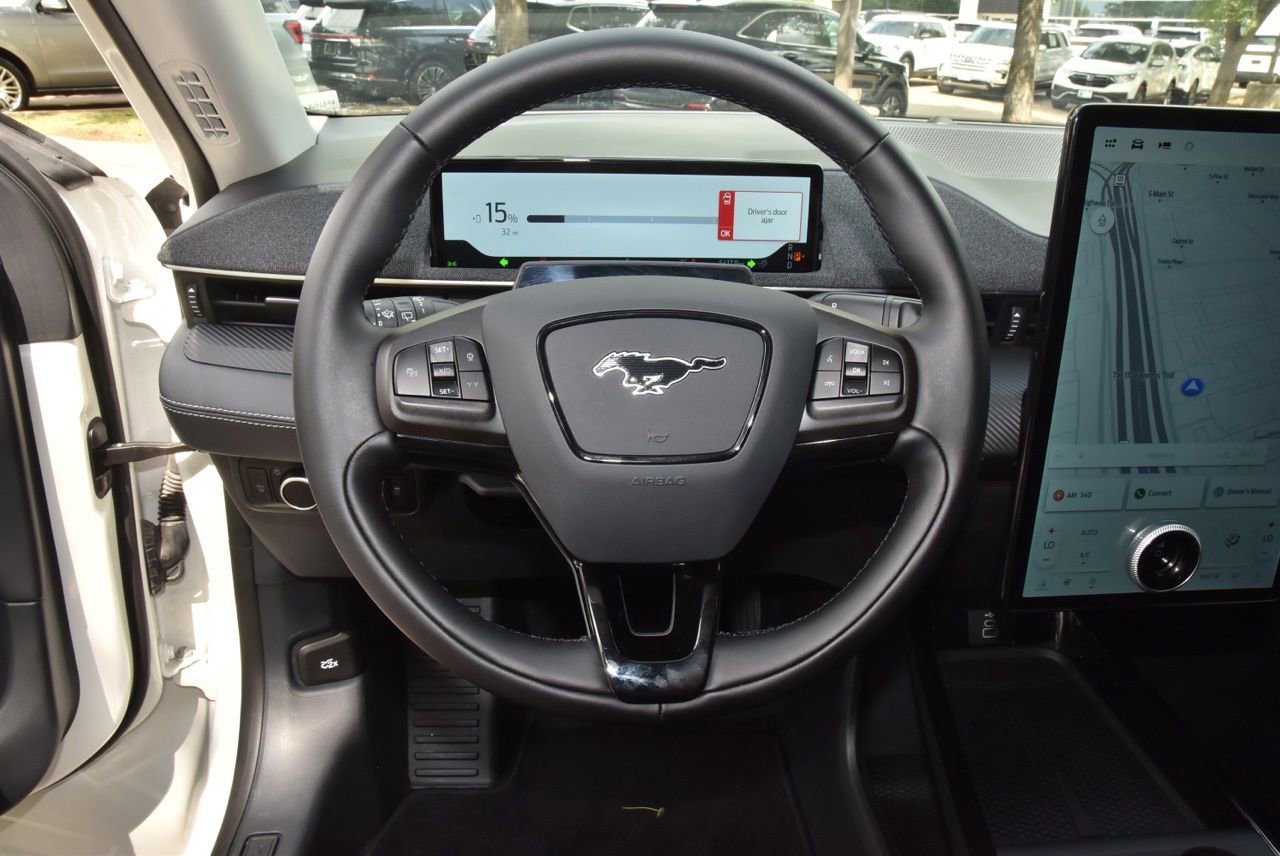 Certified 2025 Ford Mustang Mach-E Premium image 23