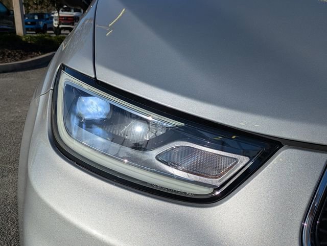 Used 2024 Chrysler Pacifica Limited FWD image 9