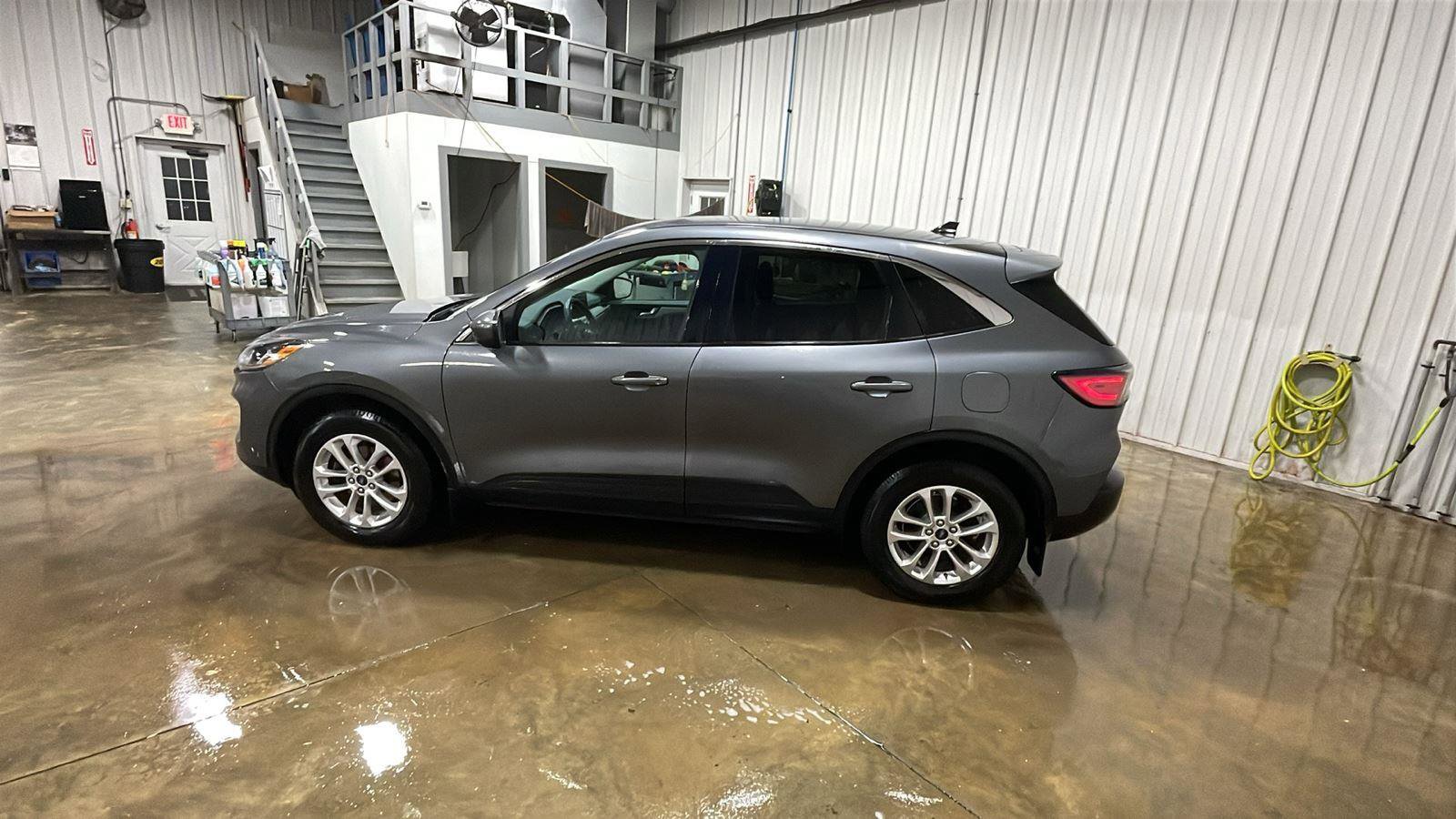 Certified 2021 Ford Escape SE w/ Cold Weather Package image 8