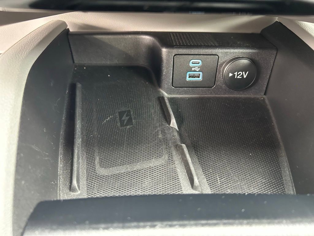 Certified 2023 Ford Escape Platinum w/ Premium Technology Package image 31