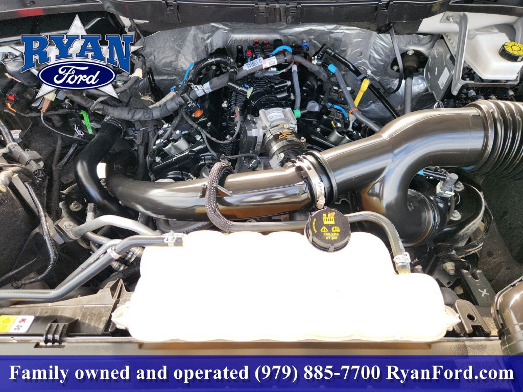 Certified 2025 Ford F150 XLT w/ Equipment Group 301A Standard AWD/4WD image 21