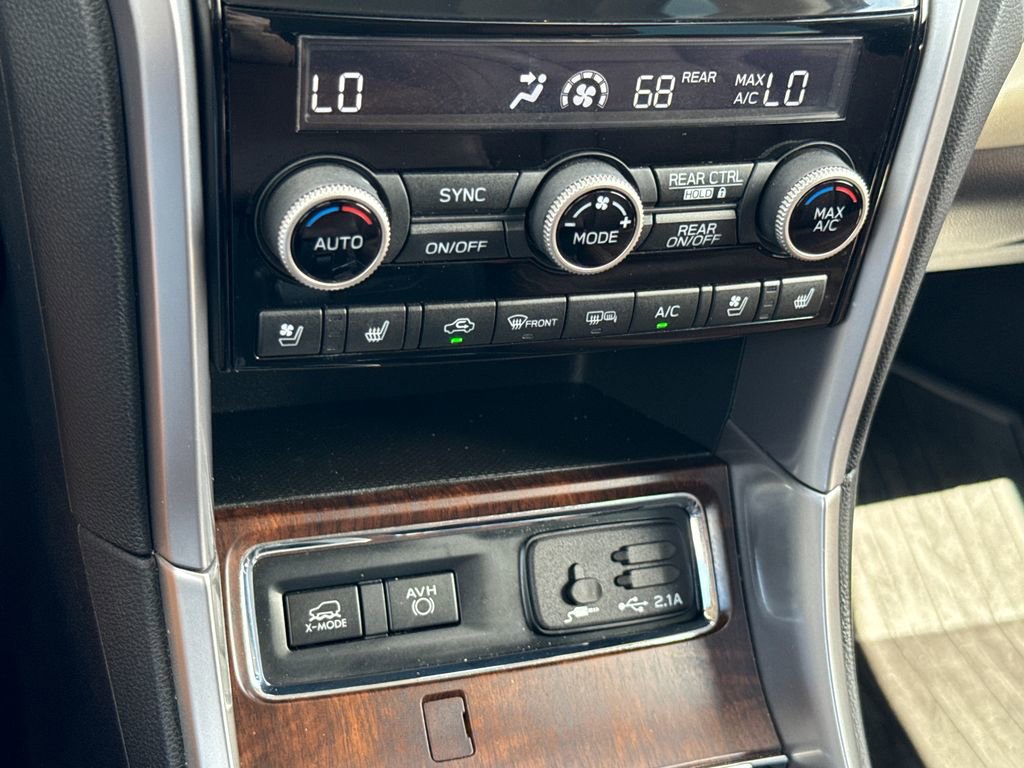 Used 2019 Subaru Ascent Touring w/ Popular Package #3 image 25