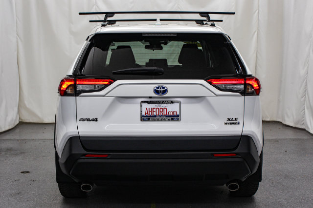 Used 2021 Toyota RAV4 XLE w/ Convenience Package AWD/4WD image 6