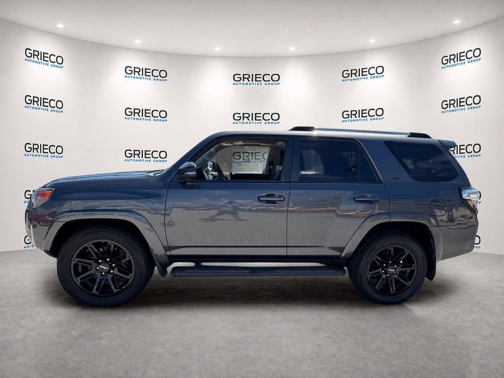 Used 2021 Toyota 4Runner SR5 Premium w/ Moonroof Package RWD image 4