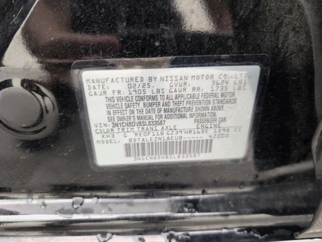 Used 2025 Nissan Versa S FWD image 40