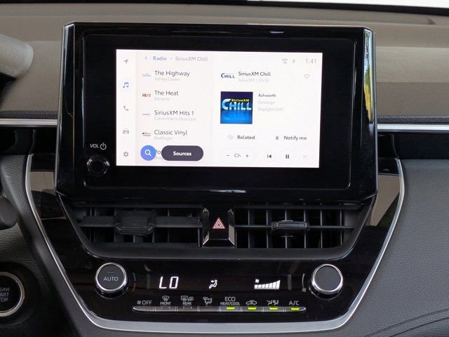 Used 2023 Toyota Corolla Cross LE w/ Moonroof Package image 16