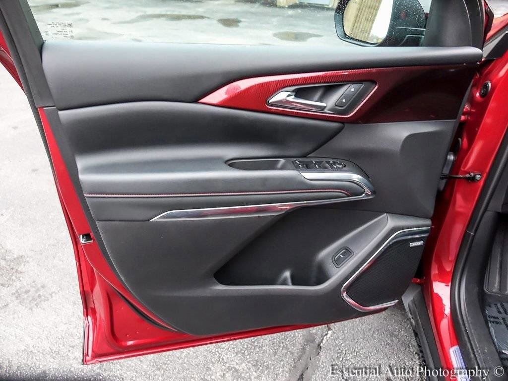 Used 2025 Chevrolet Traverse Z71 w/ Enhanced Driving Package image 21