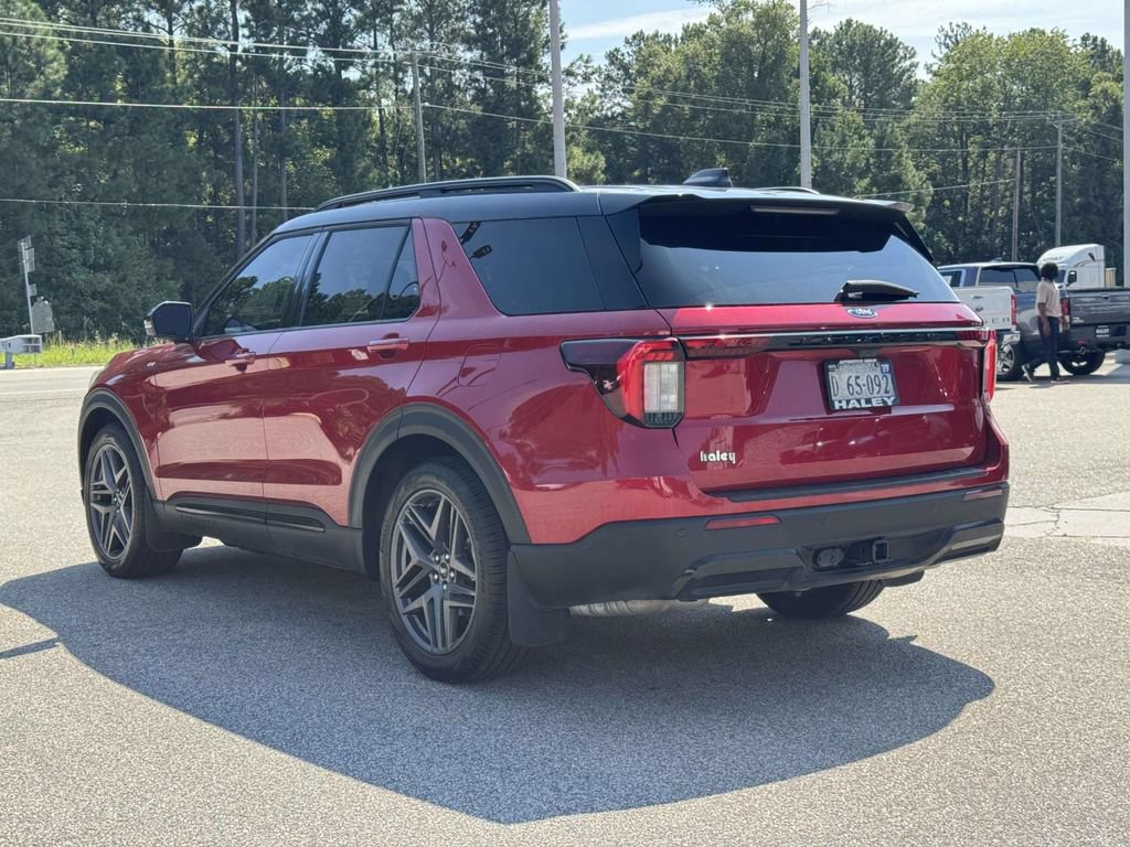 Certified 2025 Ford Explorer ST-Line RWD image 25