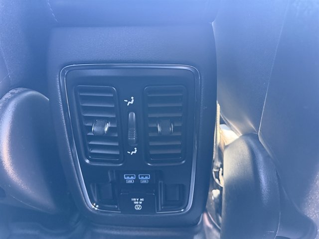 Used 2020 Jeep Grand Cherokee Limited AWD/4WD image 5