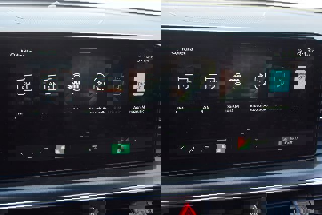 Used 2025 Kia K5 GT-Line w/ GT-Line Premium Package image 35