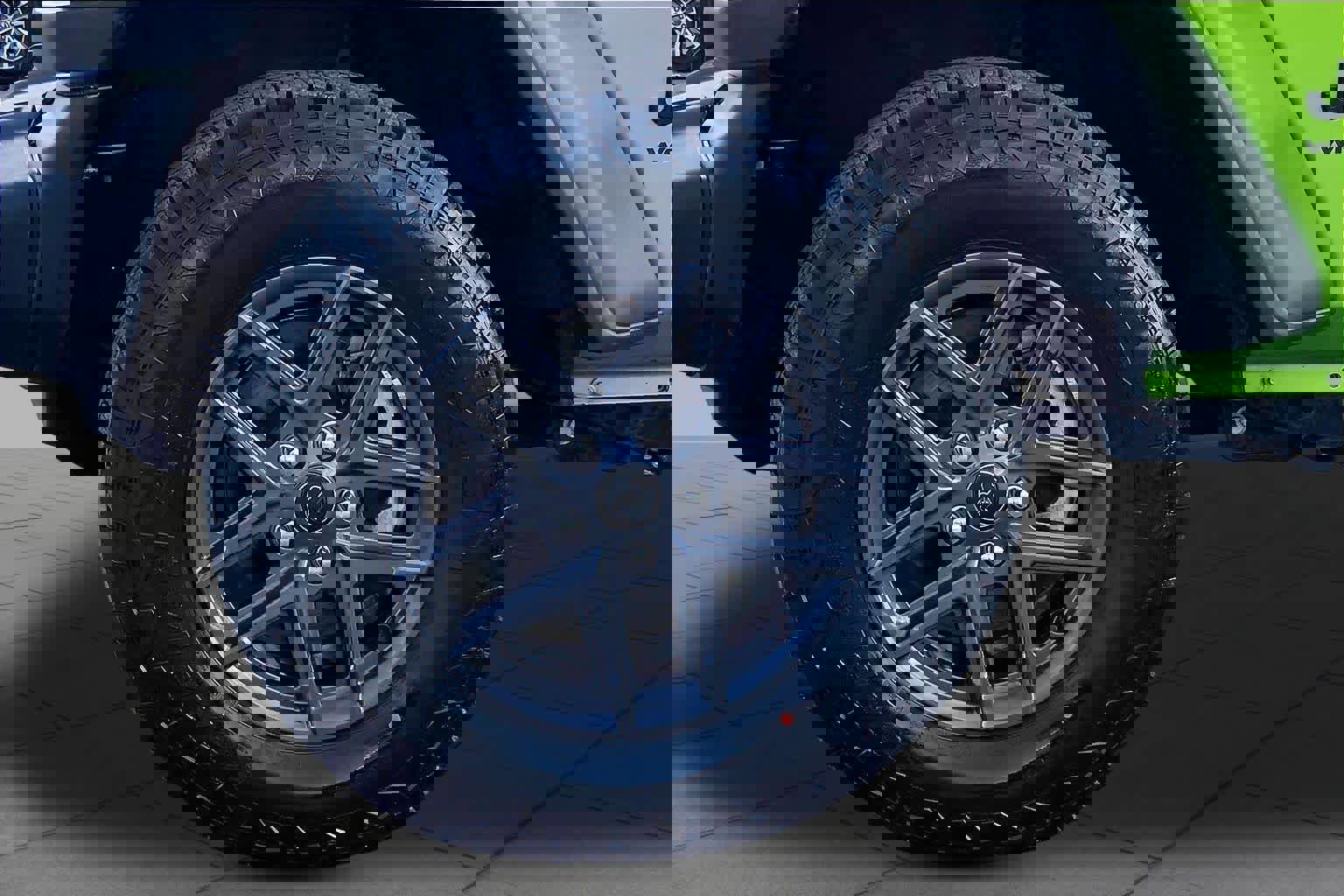 Used 2025 Jeep Wrangler Sport S image 12