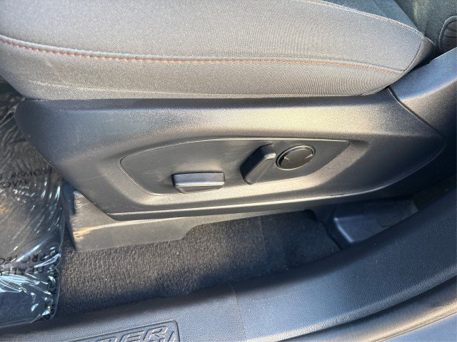 Certified 2025 Ford Explorer Active AWD/4WD image 18