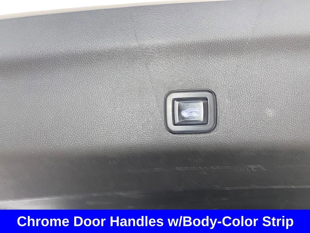 Used 2023 GMC Yukon XL SLT image 15