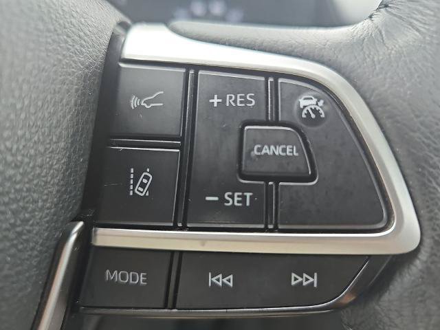 Used 2021 Toyota Sienna XLE w/ XLE Plus Package FWD image 18