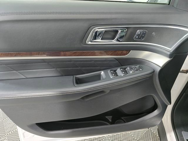 Certified 2017 Ford Explorer Platinum AWD/4WD image 23