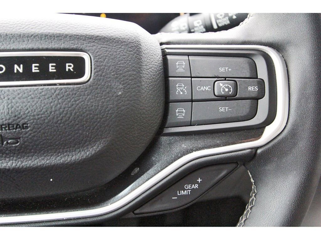 Used 2023 Jeep Wagoneer 2WD w/ Premium Group I image 20