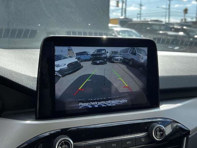 Certified 2020 Ford Escape SE image 34