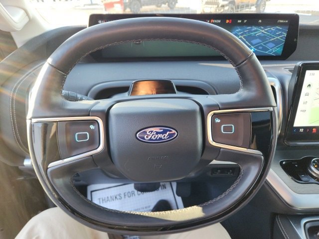 Certified 2025 Ford Expedition Max Platinum image 11