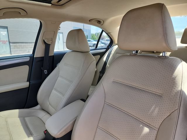 Used 2017 Volkswagen Jetta SE FWD image 22