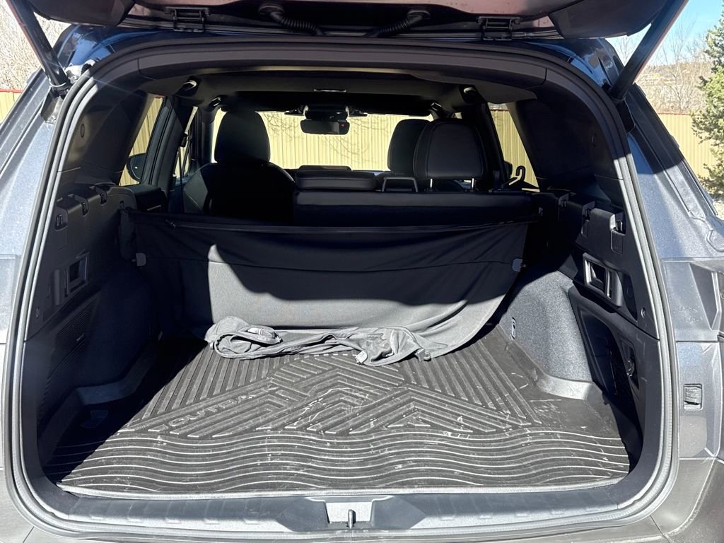 Used 2026 Subaru Outback Limited XT w/ Premium/Limited Package 2 AWD/4WD image 12