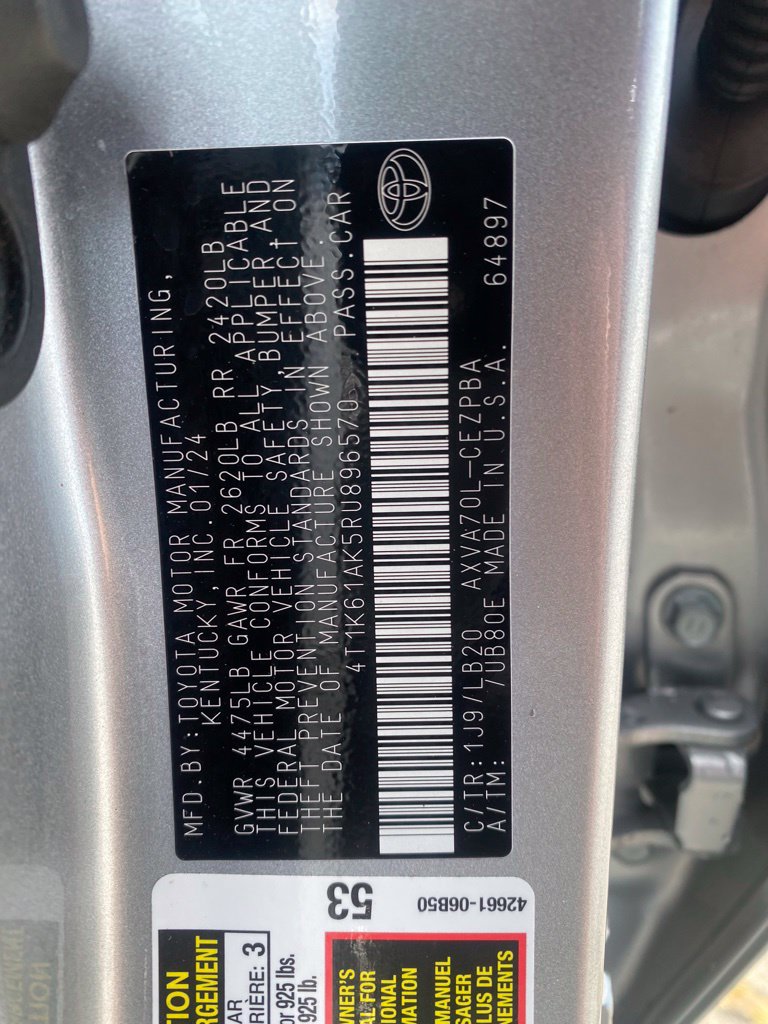 Used 2024 Toyota Camry XSE FWD image 16