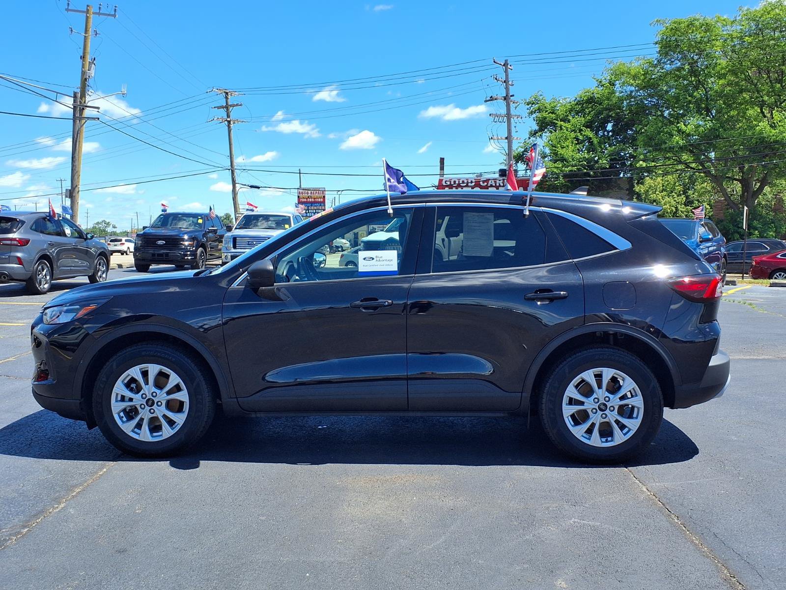 Certified 2023 Ford Escape Active AWD/4WD image 23