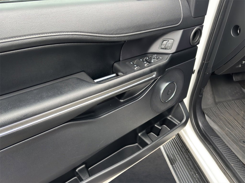 Certified 2021 Ford Expedition Max XLT image 15