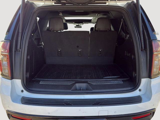 Used 2023 Chevrolet Suburban Z71 w/ Luxury Package image 25