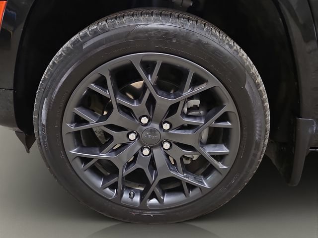 Used 2024 Jeep Grand Cherokee L Summit AWD/4WD image 26