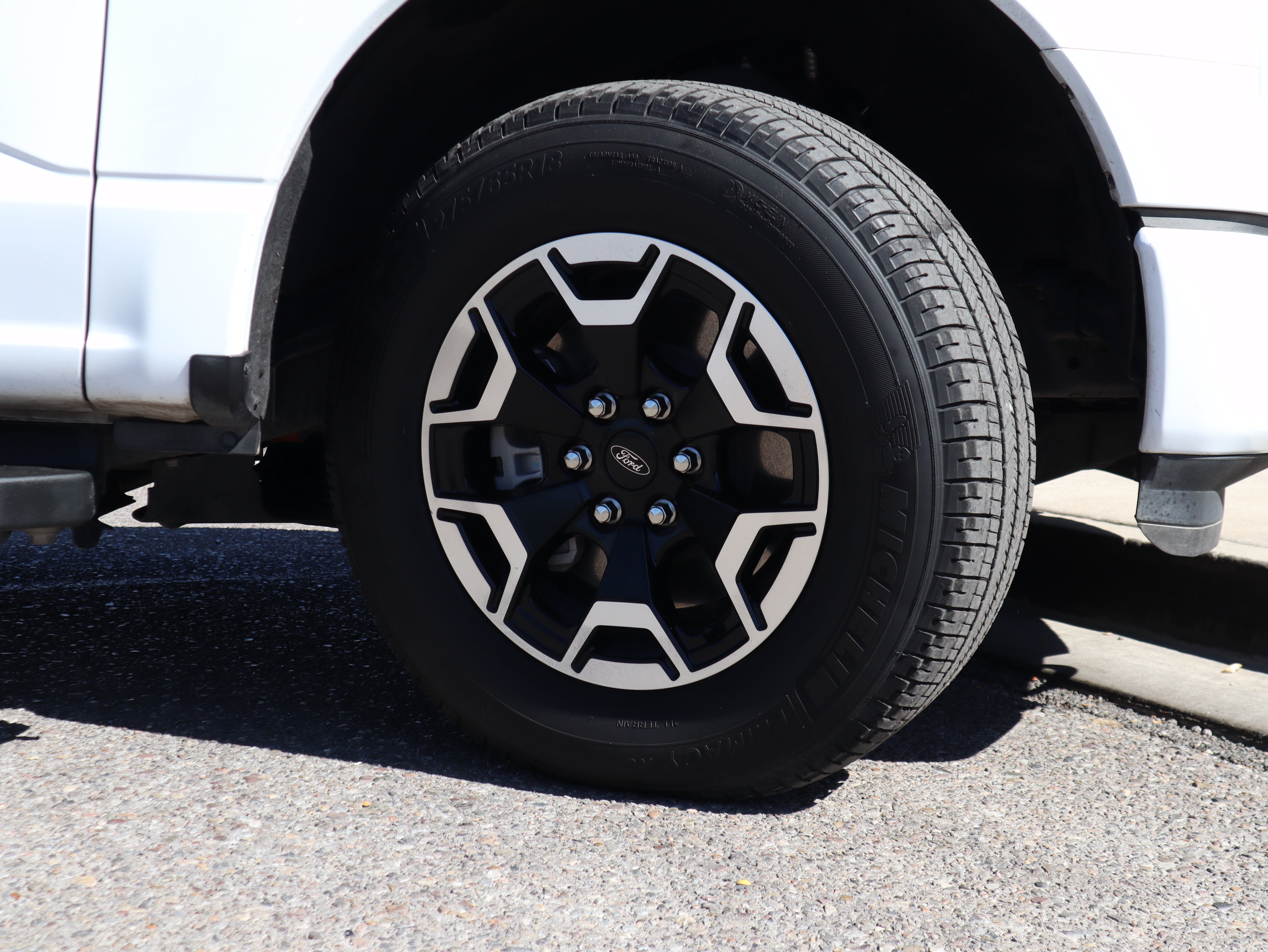 Certified 2023 Ford F150 Lightning XLT AWD/4WD image 13