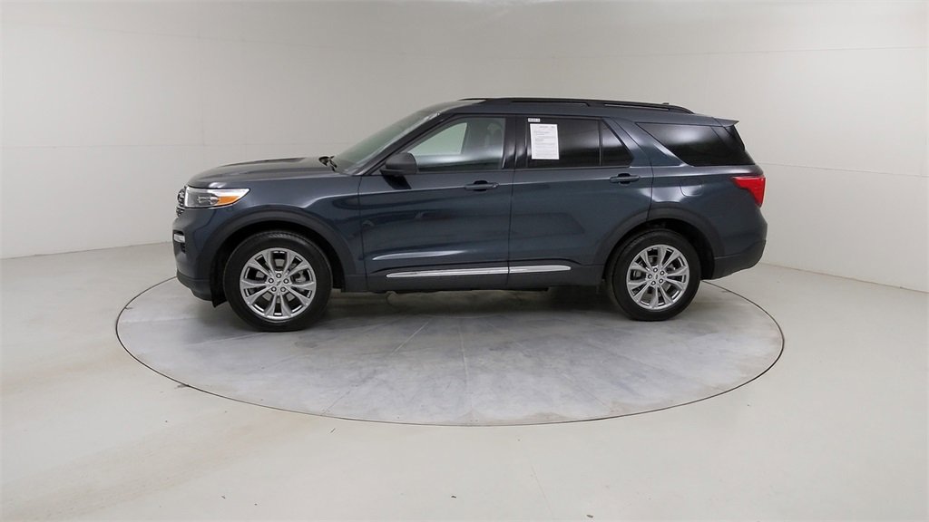 Certified 2023 Ford Explorer XLT w/ Equipment Group 202A image 20