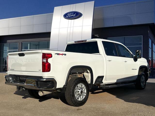 Used 2024 Chevrolet Silverado 2500 LT image 3