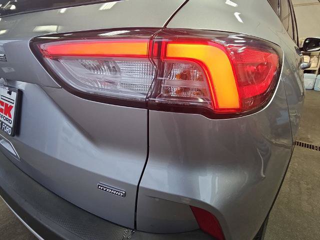 Certified 2021 Ford Escape SE FWD image 32