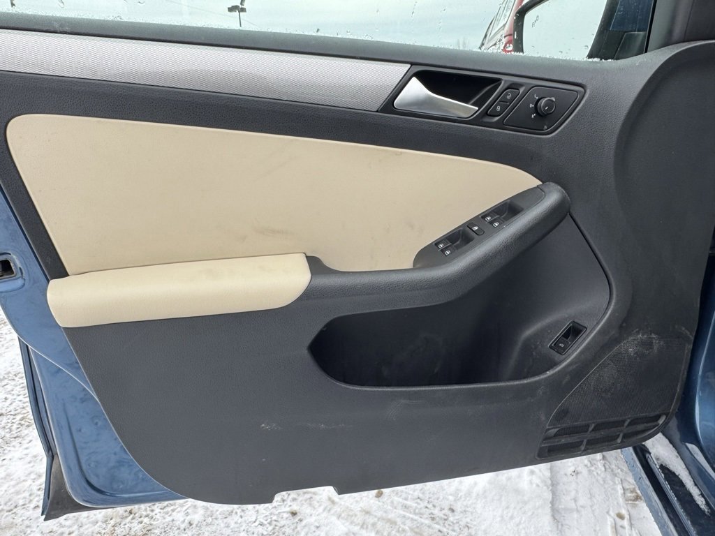 Used 2018 Volkswagen Jetta SE image 13