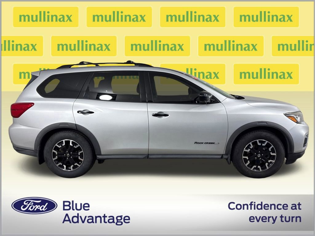 Used 2020 Nissan Pathfinder SL image 6