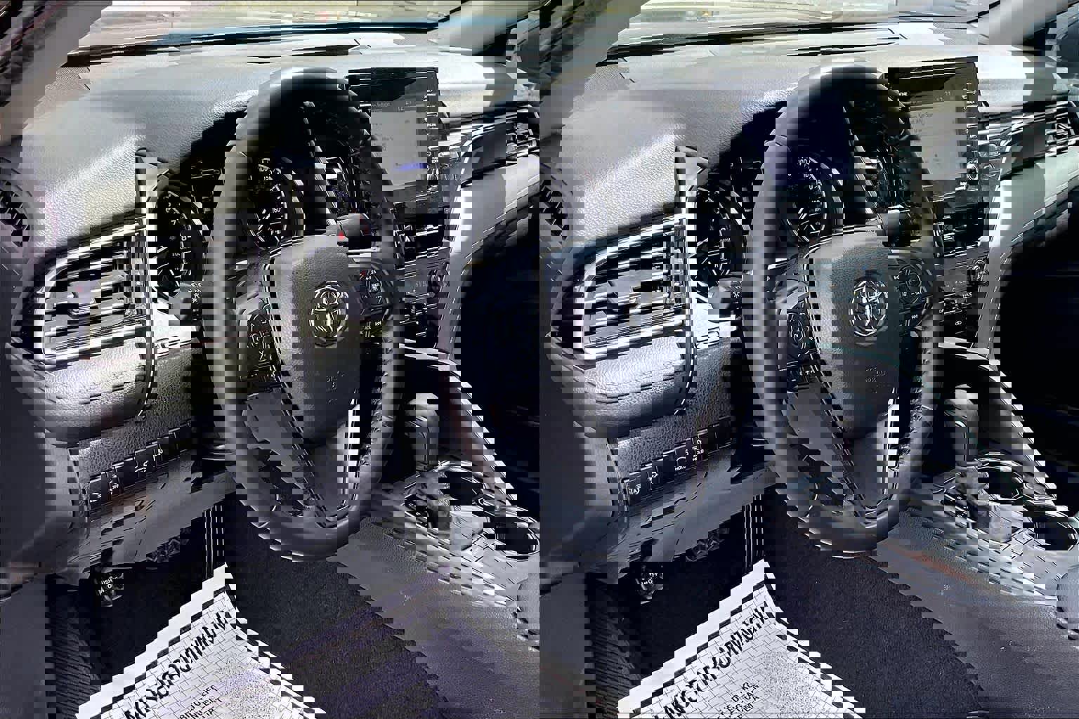 Used 2023 Toyota Camry SE image 20