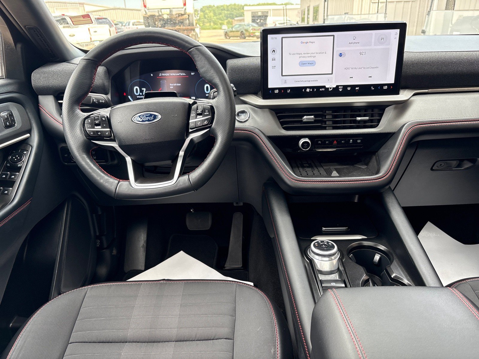 Certified 2025 Ford Explorer ST-Line w/ Premium Package AWD/4WD image 7