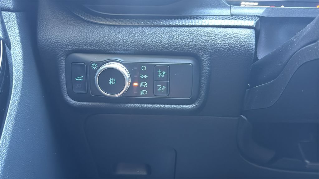 Certified 2022 Ford Explorer ST-Line RWD image 18
