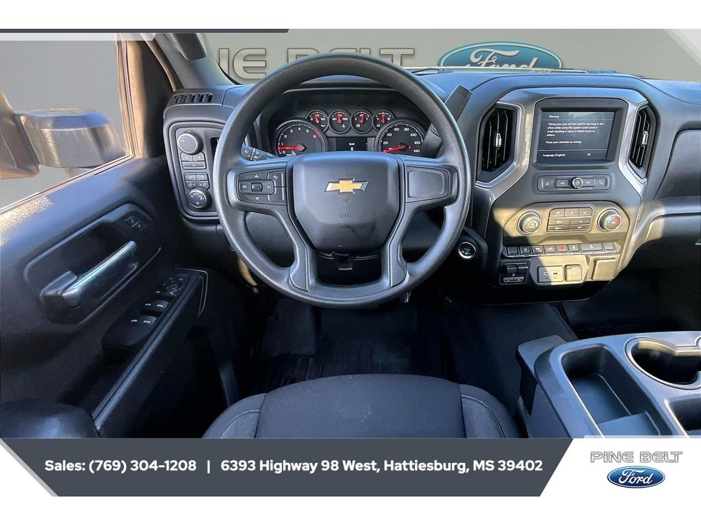 Used 2024 Chevrolet Silverado 2500 Custom w/ Custom Convenience Package AWD/4WD image 5