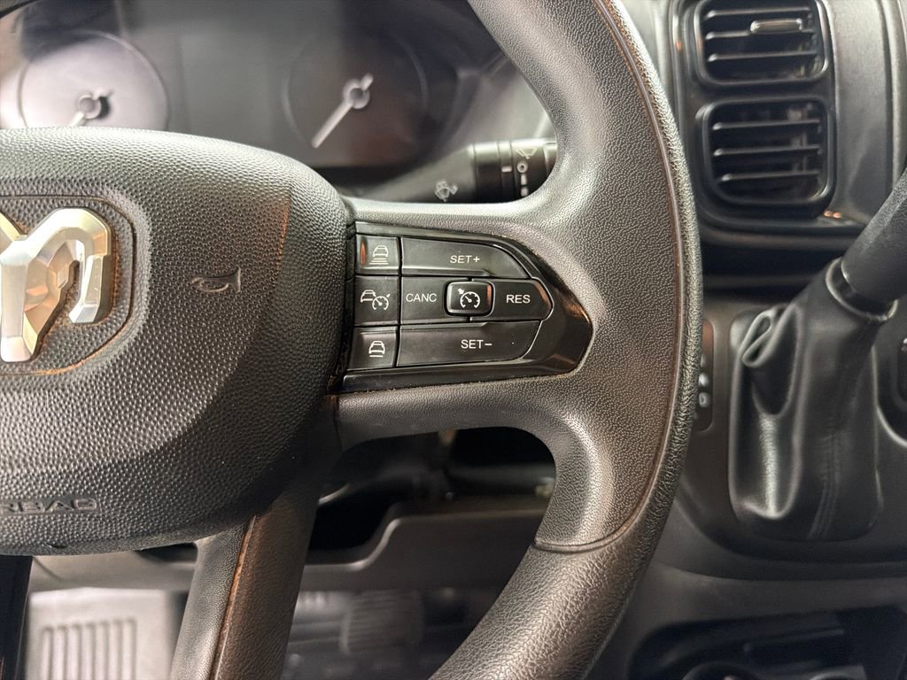 Used 2024 RAM ProMaster 2500 w/ Convenience Group FWD image 21