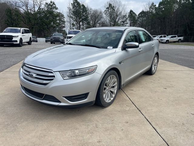 Certified 2019 Ford Taurus Limited image 3