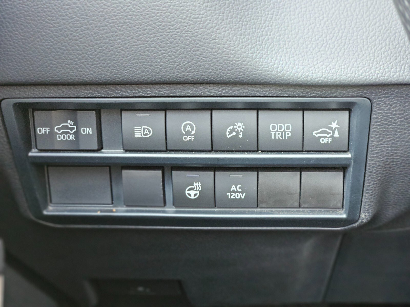 Used 2024 Toyota Tundra Limited image 24