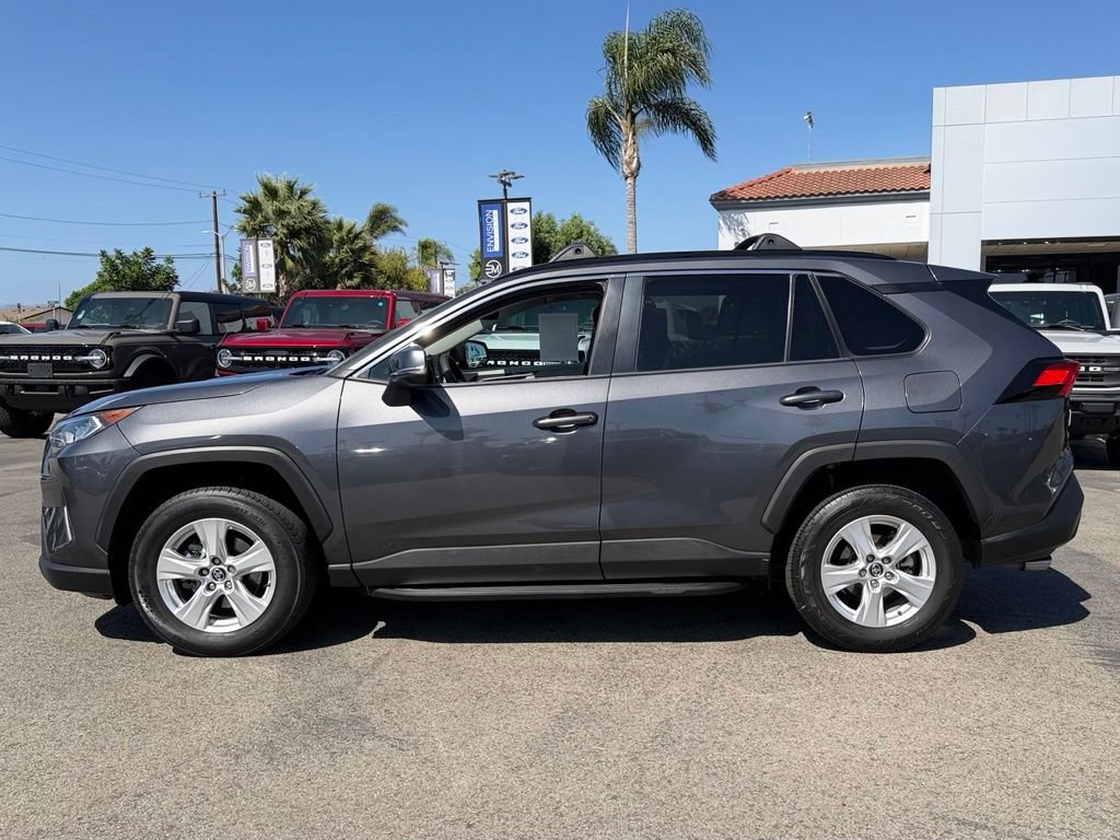 Used 2020 Toyota RAV4 XLE w/ Carpet Mat Package FWD image 5