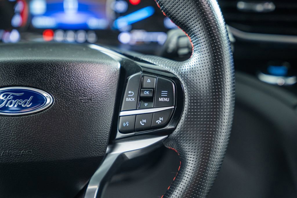 Certified 2022 Ford Explorer ST-Line w/ Class IV Trailer Tow Package image 30