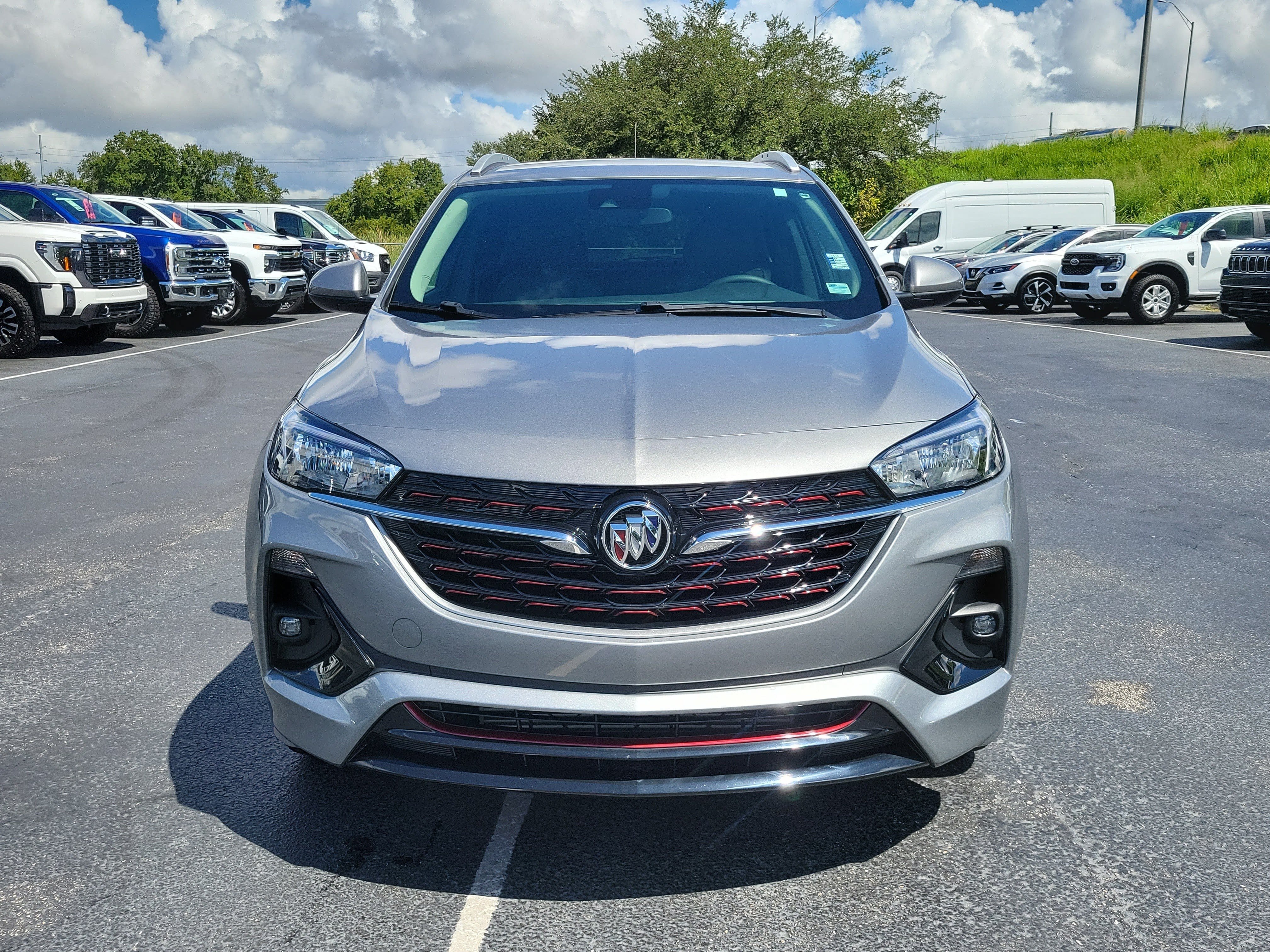 Used 2023 Buick Encore GX Select w/ Sport Touring Package FWD image 2